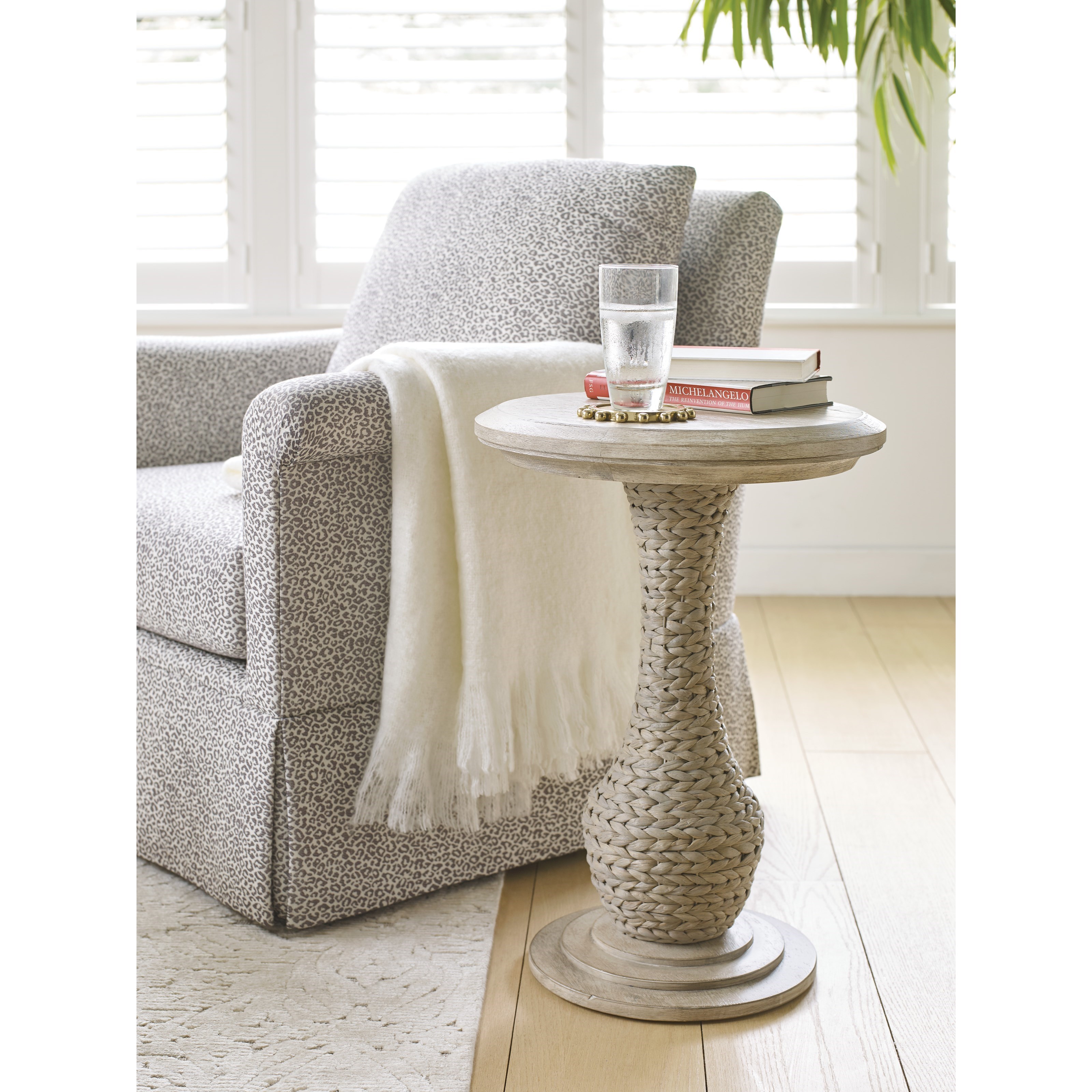 Vista round on sale coffee table